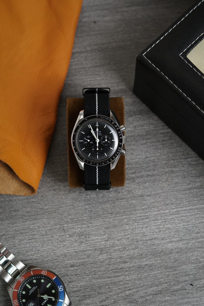 Nato Nylon Black & White Dark Buckle Elastic Strap